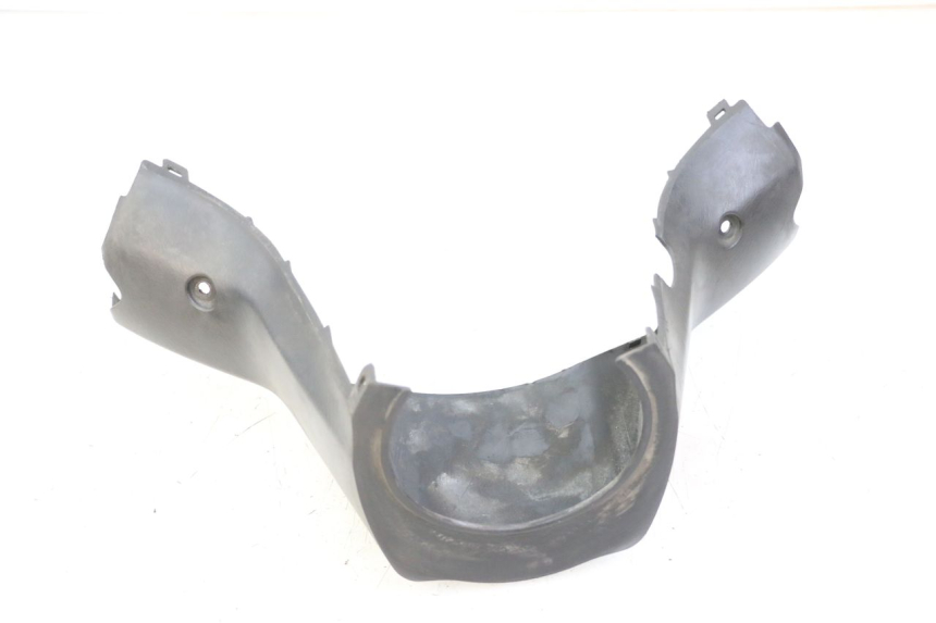 photo de COPRIMANUBRIO POSTERIORE SUZUKI BURGMAN 125 (2015 - 2017) - Zoom sullo stato d'uso