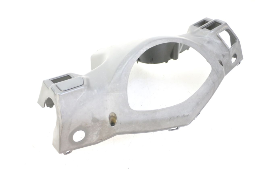 photo de COFANO MANUBRIO POSTERIORE SYM ORBIT III 3 4T 50 (2018 - 2021) - Zoom sullo stato d'uso