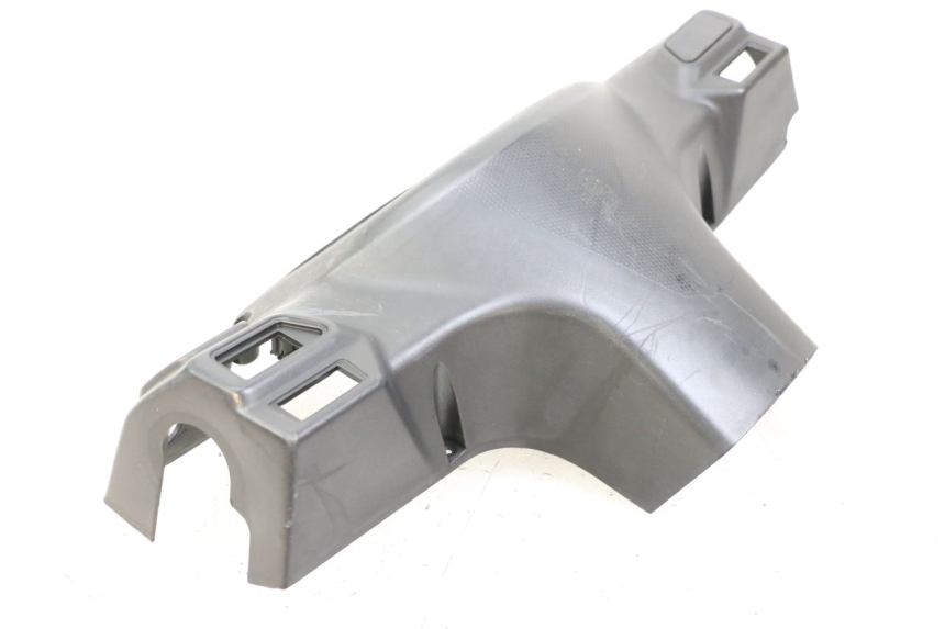 photo de COFANO MANUBRIO POSTERIORE SYM ORBIT III 3 4T 50 (2018 - 2021) - Primo piano tecnico