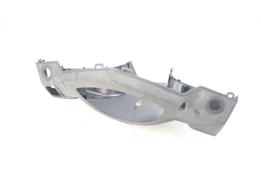 photo de COFANO MANUBRIO POSTERIORE SYM ORBIT III 3 4T 50 (2018 - 2021) - Dettagli dei punti di fissaggio