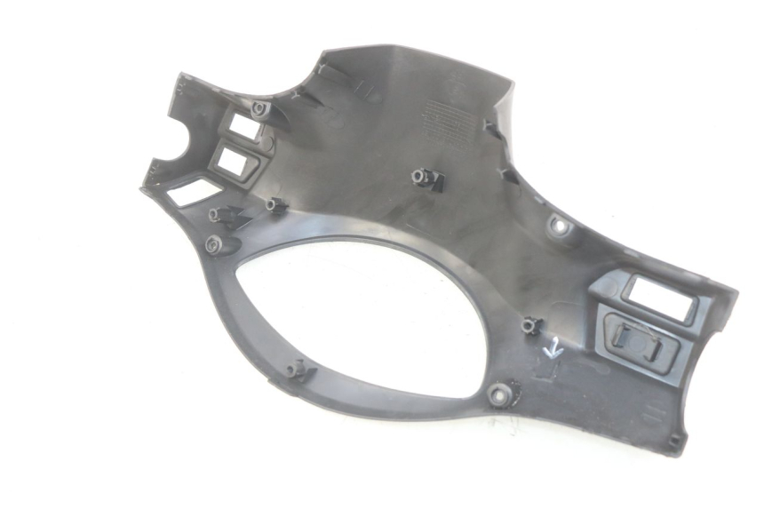 photo de COFANO MANUBRIO POSTERIORE PEUGEOT TWEET 4T 50 (2010 - 2014) - Dettaglio del componente