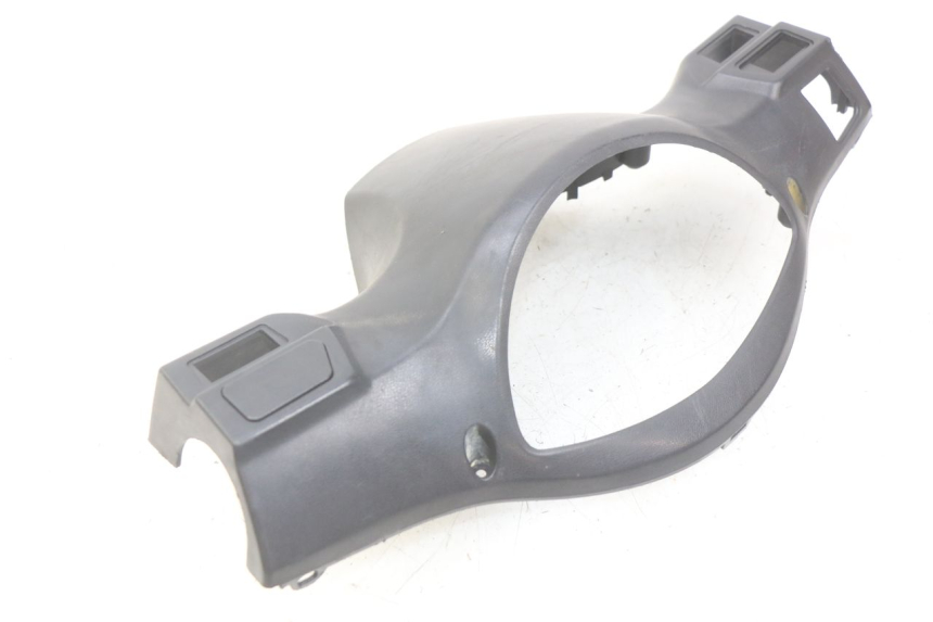 photo de COFANO MANUBRIO POSTERIORE PEUGEOT TWEET 4T 50 (2010 - 2014) - Primo piano tecnico