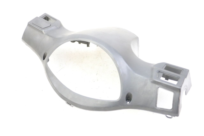 photo de COFANO MANUBRIO POSTERIORE PEUGEOT TWEET 4T 50 (2018 - 2022) - Dettaglio del componente