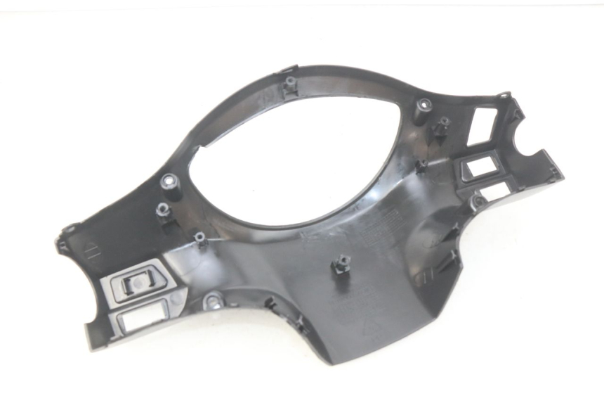 photo de Copri manubrio posteriore PEUGEOT TWEET ACTIVE 4T 50 (2018 - 2022) - Zoom sullo stato d'uso