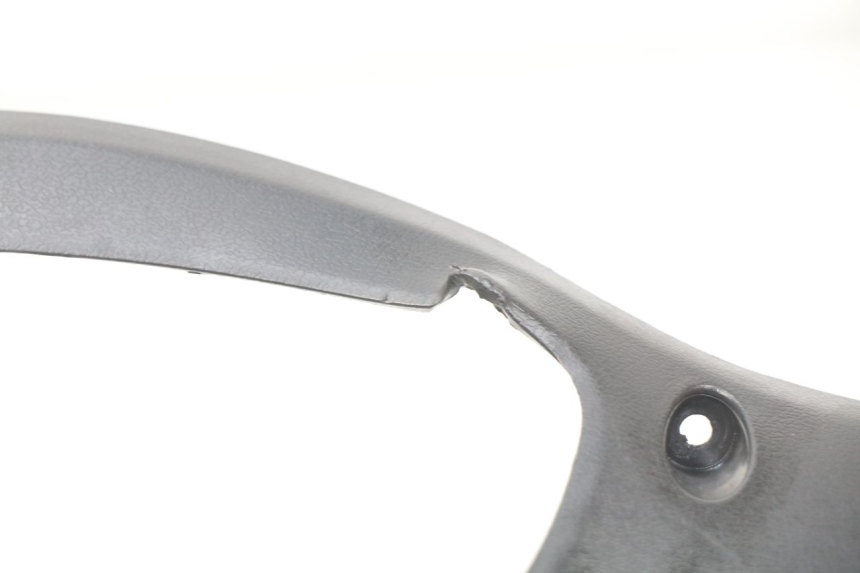 photo de Copri manubrio posteriore PEUGEOT TWEET ACTIVE 4T 50 (2018 - 2022) - Primo piano tecnico