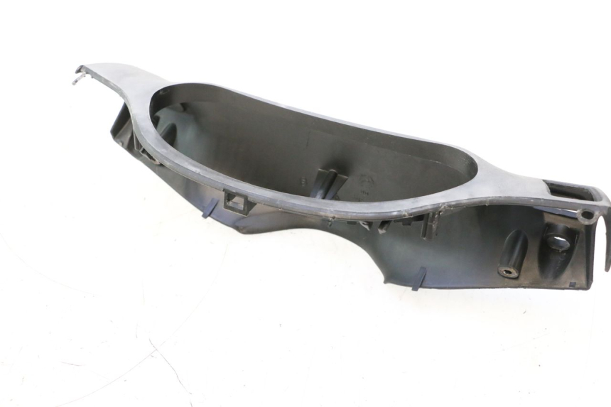 photo de COPRIMANUBRIO POSTERIORE PIAGGIO TYPHOON 50 (2000 - 2009) - Ricambio usato controllato