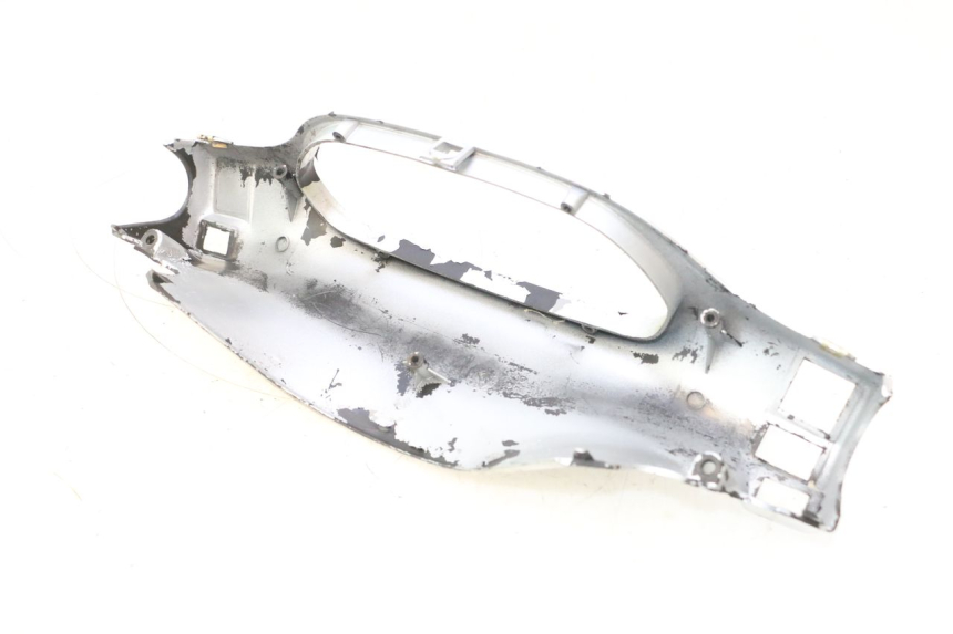 photo de COPRIMANUBRIO POSTERIORE PIAGGIO TYPHOON 50 (1993 - 1999) - Ricambio usato controllato