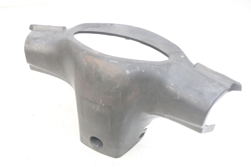 photo de COFANO MANUBRIO POSTERIORE PEUGEOT V-CLIC VCLIC 50 (2007 - 2013) - Zoom sullo stato d'uso