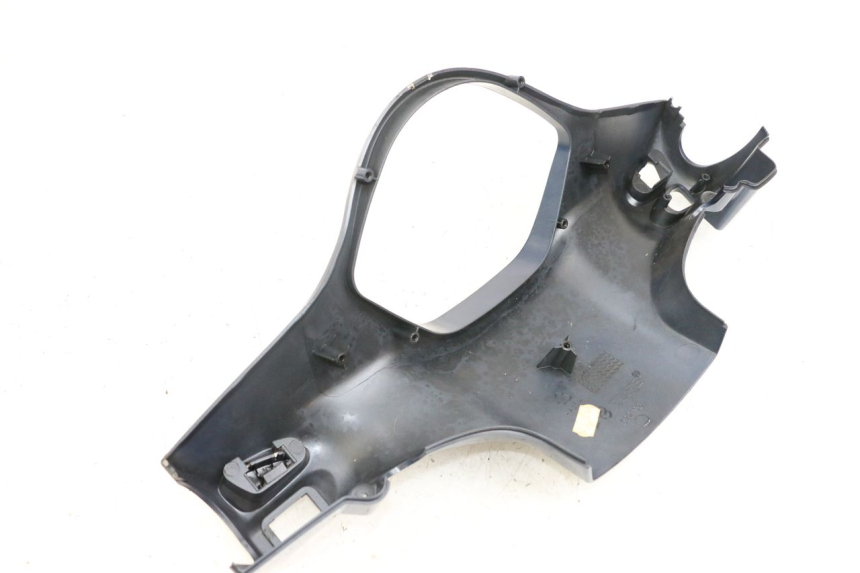 photo de COPRIMANUBRIO POSTERIORE PIAGGIO VESPA LX 125 (2005 - 2010) - Vista d'insieme del prodotto