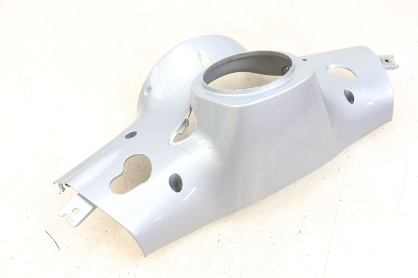 photo de COPRIMANUBRIO POSTERIORE PIAGGIO VESPA PRIMAVERA 4T 50 (2021 - 2024) - Dettaglio del componente