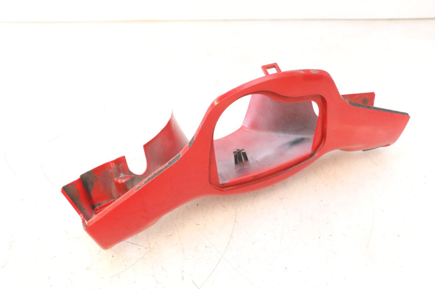photo de COPRI MANUBRIO POSTERIORE PIAGGIO VESPA S 2T 50 (2007 - 2014) - Altra vista dell'articolo