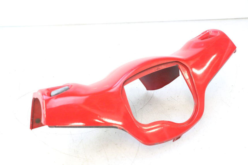 photo de COPRI MANUBRIO POSTERIORE PIAGGIO VESPA S 2T 50 (2007 - 2014) - Primo piano tecnico