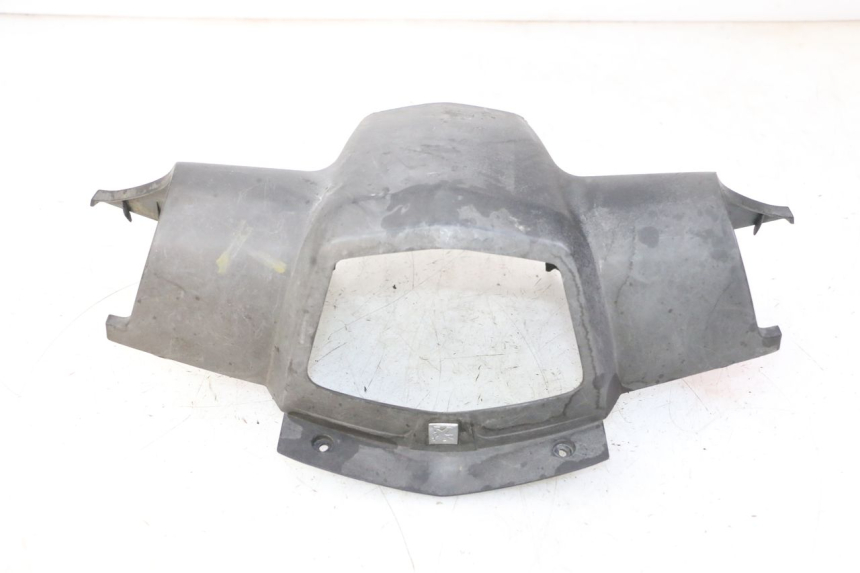 photo de COPRI MANUBRIO POSTERIORE PEUGEOT VIVACITY NEW 2T 50 (2008 - 2017) - Dettaglio del componente