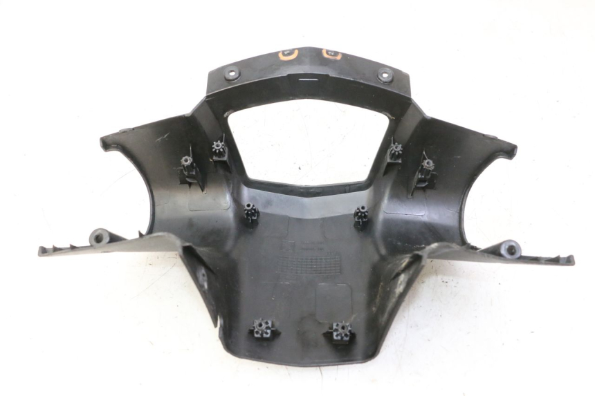 photo de COPRI MANUBRIO POSTERIORE PEUGEOT VIVACITY NEW 2T 50 (2008 - 2017) - Vista d'insieme del prodotto