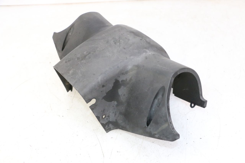 photo de COPRI MANUBRIO POSTERIORE PEUGEOT VIVACITY NEW 2T 50 (2008 - 2017) - Dettagli dei punti di fissaggio