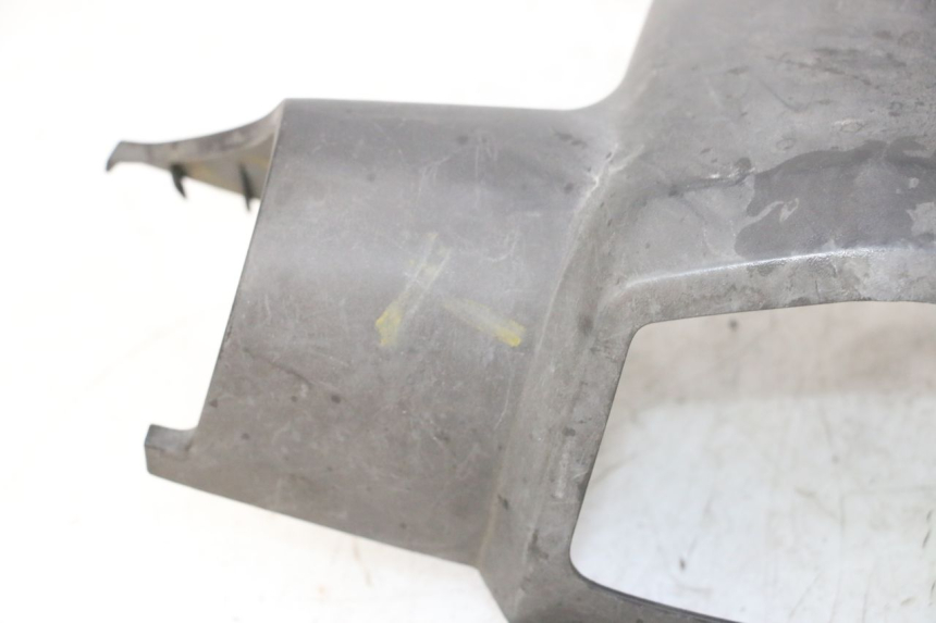 photo de COPRI MANUBRIO POSTERIORE PEUGEOT VIVACITY NEW 2T 50 (2008 - 2017) - Marcature e riferimenti originali