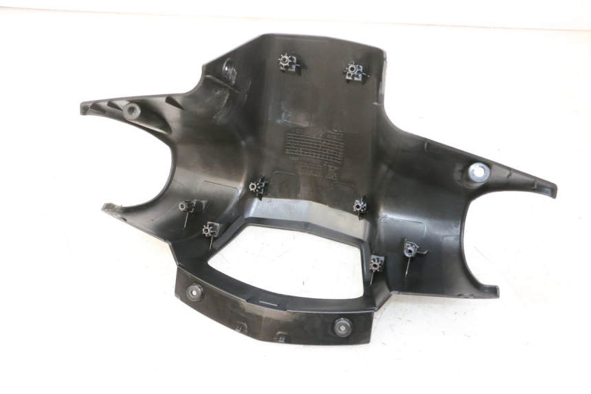 photo de COPRIMANUBRIO POSTERIORE PEUGEOT VIVACITY NEW 4T 50 (2008 - 2017) - Altra angolazione