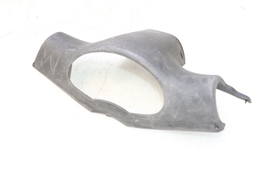 photo de COFANO MANUBRIO POSTERIORE PEUGEOT VIVACITY 50 (1998 - 2003) - Primo piano tecnico