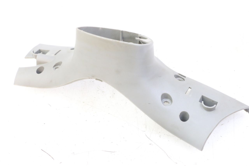 photo de COPRIMANUBRIO POSTERIORE YAMAHA WHY 50 (1998 - 2000) - Zoom sullo stato d'uso