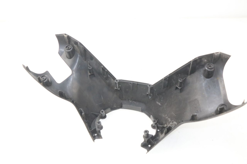 photo de COFANO MANUBRIO POSTERIORE YAMAHA X-MAX XMAX 125 (2010 - 2013) - Stato della superficie e materiale