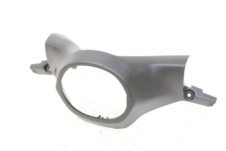 photo de COPRIMANUBRIO POSTERIORE YAMAHA XMAX X-MAX 125 (2021 - 2025) - Dettaglio del componente