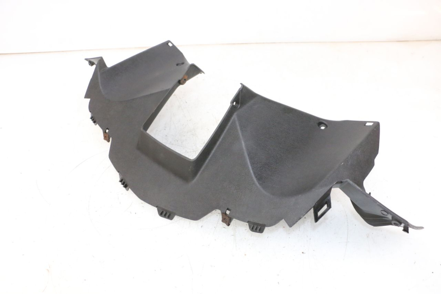 photo de COPRI MANUBRIO POSTERIORE YAMAHA XMAX X-MAX 125 (2006 - 2009) - Vista principale