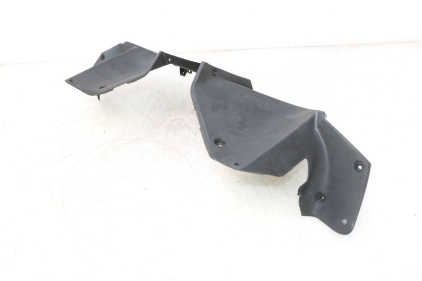 photo de COPRI MANUBRIO POSTERIORE YAMAHA XMAX X-MAX 125 (2006 - 2009) - Dettaglio del componente