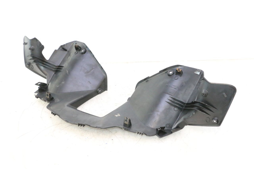 photo de COPRI MANUBRIO POSTERIORE YAMAHA XMAX X-MAX 125 (2006 - 2009) - Ricambio usato controllato