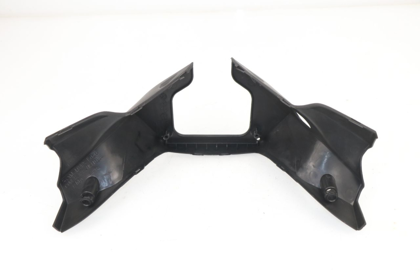photo de COPERCHIO MANUBRIO POSTERIORE KYMCO XCITING 500 (2007 - 2010) - Stato della superficie e materiale