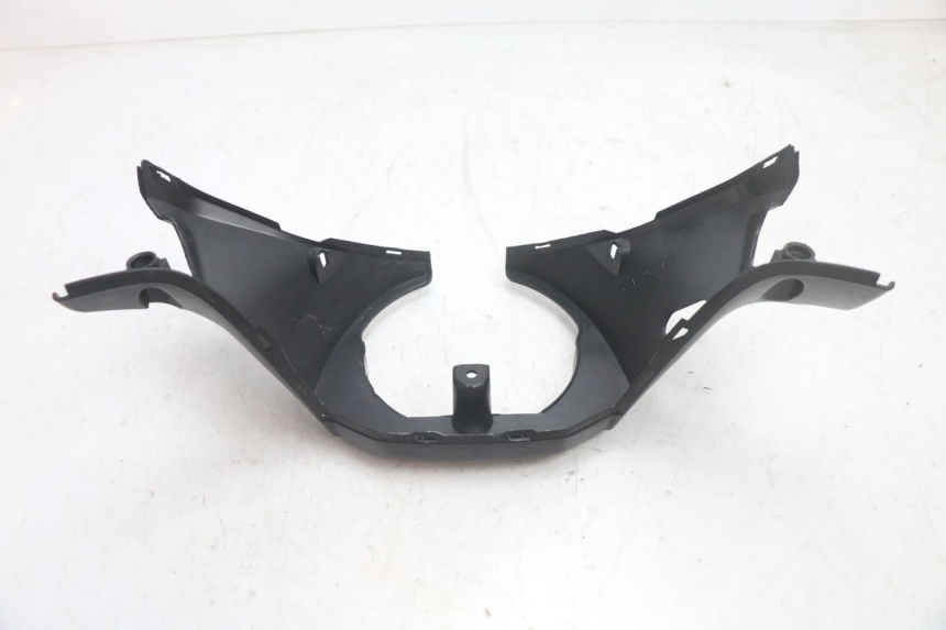 photo de COPRIMANUBRIO POSTERIORE YAMAHA XP T-MAX ABS 500 (2005 - 2005) - Vista principale