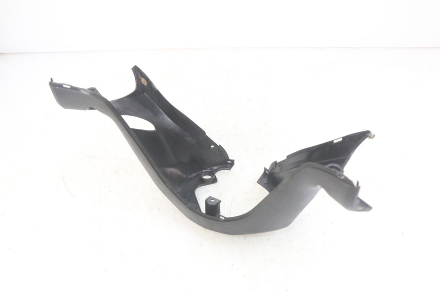 photo de COFANO MANUBRIO POSTERIORE YAMAHA YP MAJESTY 400 (2004 - 2008) - Primo piano tecnico