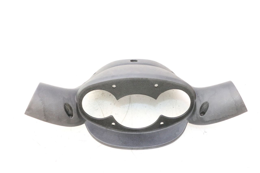 photo de Copri manubrio posteriore YAMAHA YP MAJESTY 125 (1998 - 2001) - Zoom sullo stato d'uso
