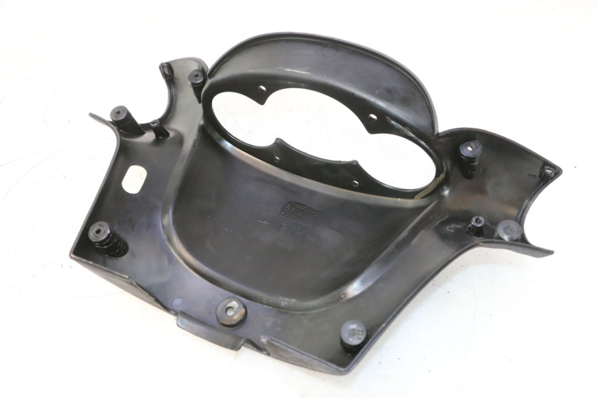 photo de Copri manubrio posteriore YAMAHA YP MAJESTY 125 (1998 - 2001) - Primo piano tecnico
