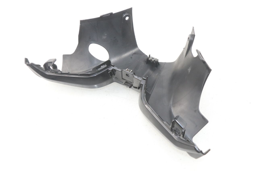 photo de COPRIMANUBRIO POSTERIORE YAMAHA YP T-MAX TMAX 530 (2017 - 2020) - Stato della superficie e materiale