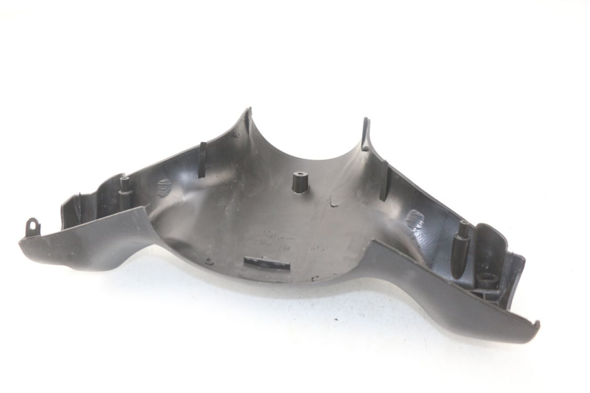 photo de COFANO MANUBRIO POSTERIORE PIAGGIO ZIP 2T 50 (2009 - 2019) - Altra angolazione