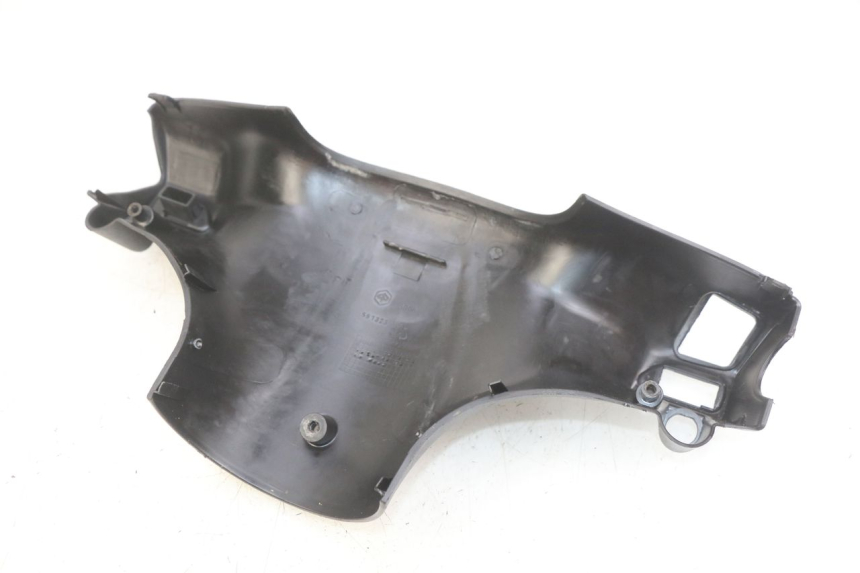 photo de COPRI MANUBRIO POSTERIORE PIAGGIO ZIP 4T 50 (2018 - 2020) - Vista d'insieme del prodotto