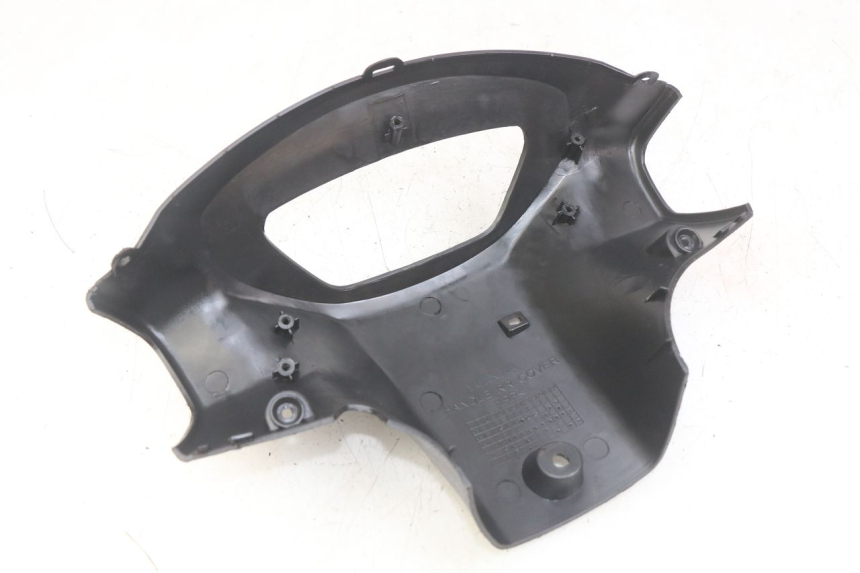 photo de COPRI MANUBRIO POSTERIORE UNIVERSAL BIKE ZN50QT-11B 50 (2018 - 2021) - Dettaglio del componente