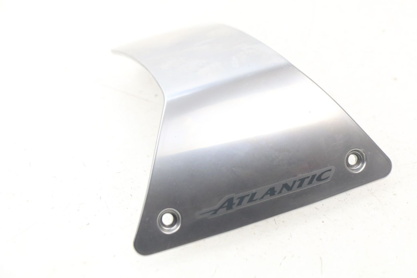 photo de COPERCHIO MANUBRIO APRILIA ATLANTIC 125 (2003 - 2009) - Vista principale