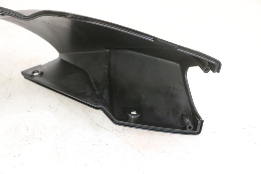 photo de COPRIMANUBRIO ANTERIORE QUADRO 4 4D 350 (2015 - 2018) - Altra angolazione