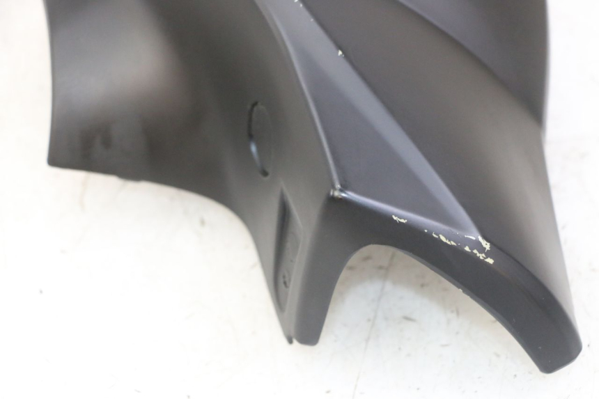 photo de COPERCHIO MANUBRIO ANTERIORE KYMCO AGILITY 4T 50 (2005 - 2018) - Zoom sullo stato d'uso