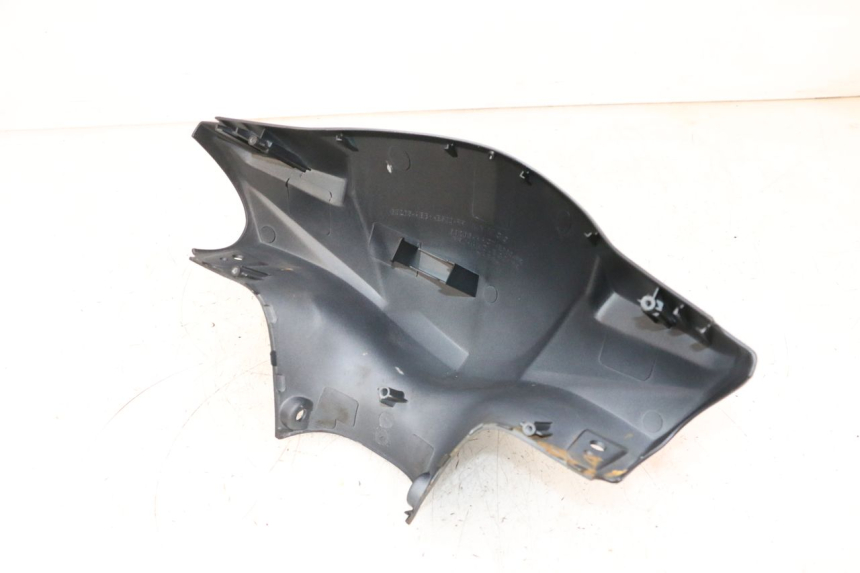 photo de COFANO MANUBRIO ANTERIORE KYMCO AGILITY 4T 50 (2018 - 2022) - Dettaglio del componente