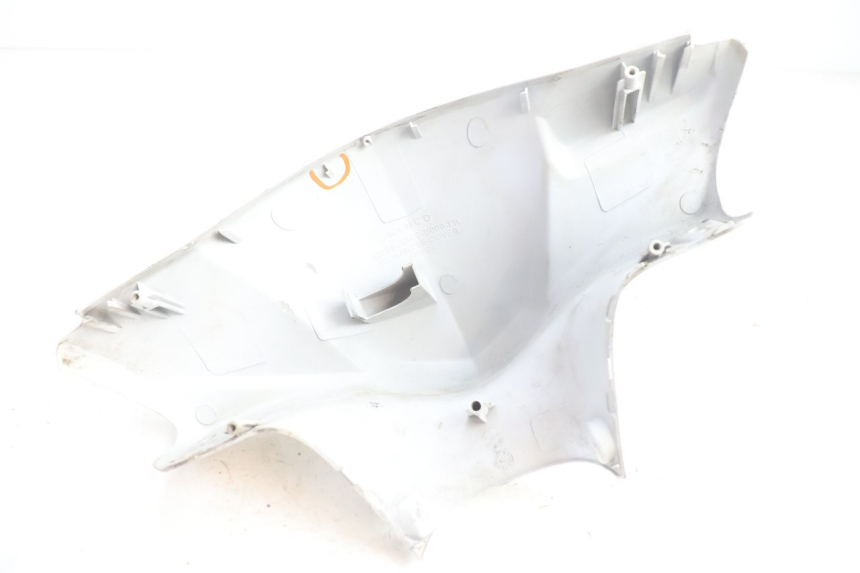 photo de COPERCHIO MANUBRIO ANTERIORE KYMCO AGILITY FR 2T 50 (2012 - 2017) - Vista d'insieme del prodotto