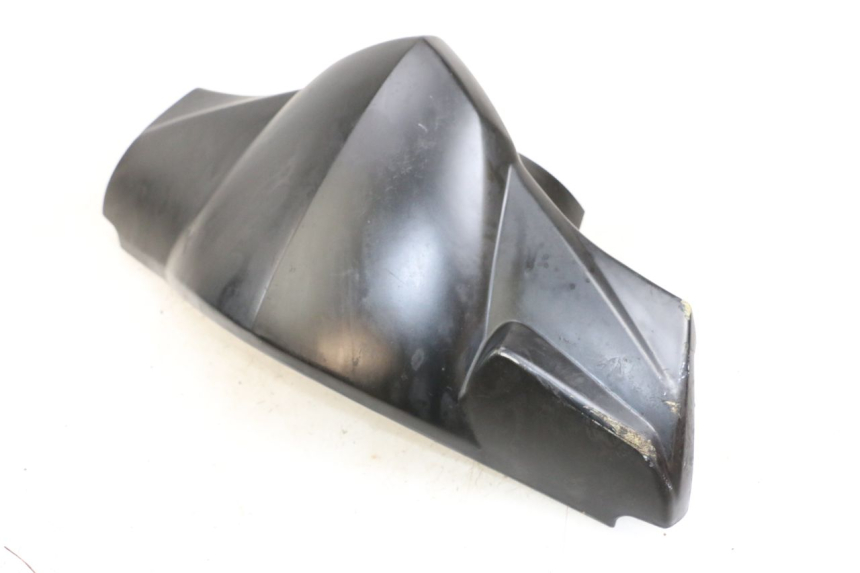 photo de COPRIMANUBRIO ANTERIORE KYMCO AGILITY PREMIUM 50 (2007 - 2010) - Marcature e riferimenti originali