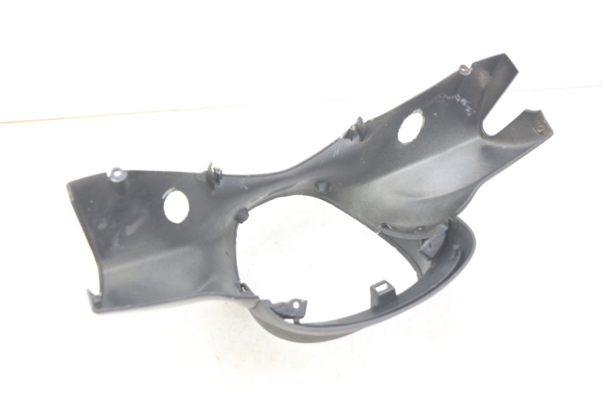 photo de COFANO MANUBRIO ANTERIORE PIAGGIO BEVERLY 125 (2010 - 2015) - Dettaglio del componente
