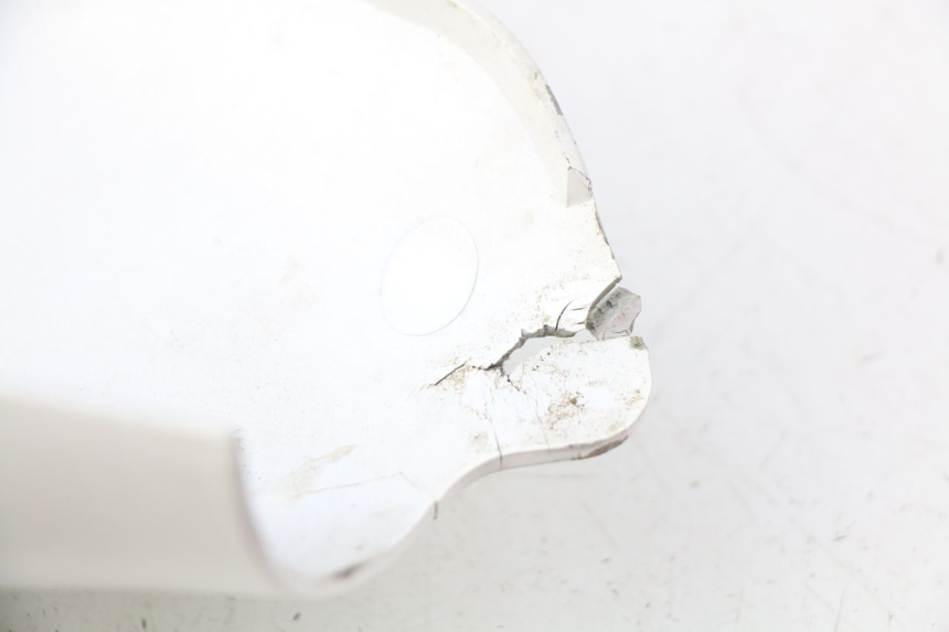 photo de COPERCHIO MANUBRIO ANTERIORE PGO BIG MAX 50 (2001 - 2009) - Primo piano tecnico