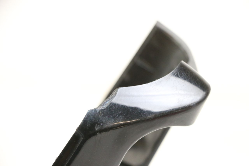 photo de COFANO MANUBRIO ANTERIORE YAMAHA BW'S 50 (2004 - 2017) - Zoom sullo stato d'uso