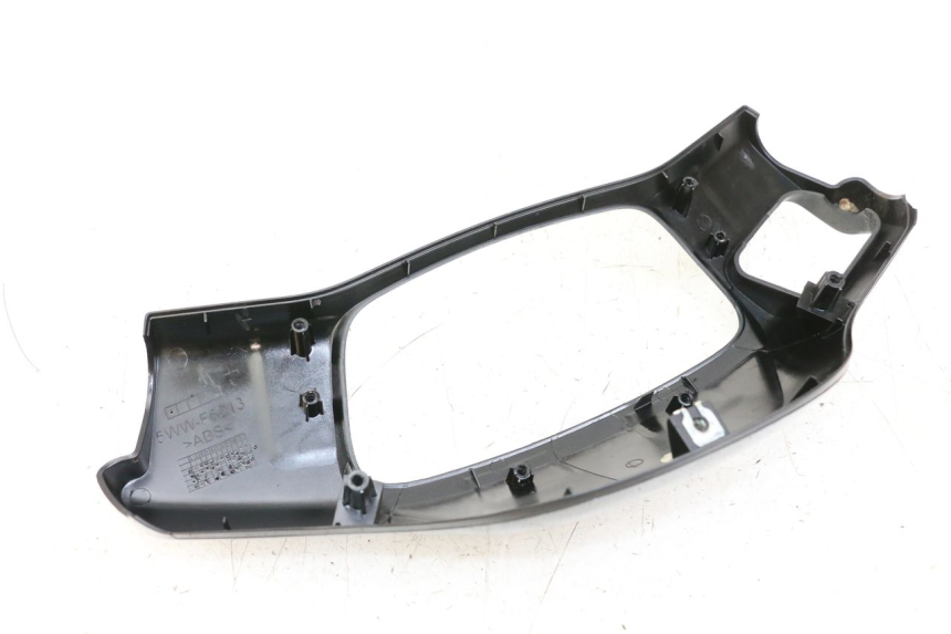 photo de COFANO MANUBRIO ANTERIORE YAMAHA BW'S 50 (2004 - 2017) - Stato della superficie e materiale