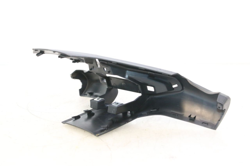 photo de COPERCHIO MANUBRIO ANTERIORE BMW C SPORT 650 (2015 - 2021) - Dettaglio del componente