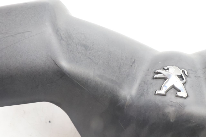 photo de COPRIMANUBRIO ANTERIORE PEUGEOT CITYSTAR 2T 50 (2018 - 2021) - Zoom sullo stato d'uso