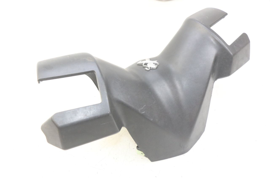 photo de COFANO MANUBRIO ANTERIORE PEUGEOT CITYSTAR 125 (2011 - 2017) - Zoom sullo stato d'uso